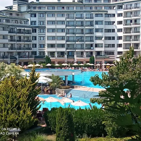 Апартамент Emerald & Spa,studio Ikat310 Равда