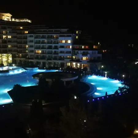 Emerald & Spa,studio Ikat310 *