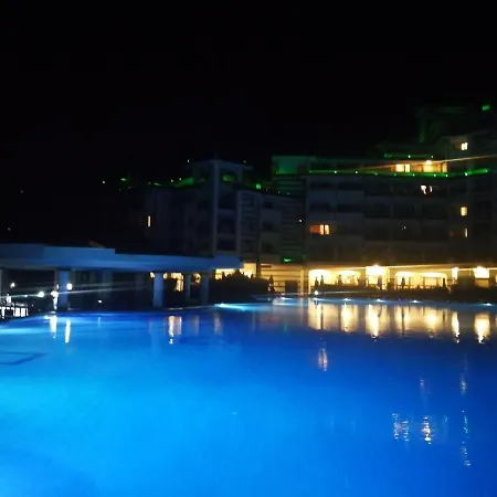 Apartamento Emerald & Spa,studio Ikat310 Ravda