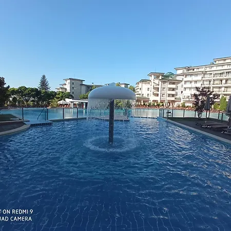 Emerald & Spa,studio Ikat310 아파트