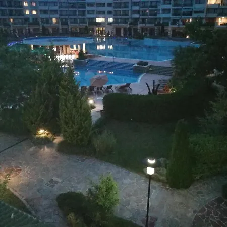 Emerald & Spa,studio Ikat310 라브다